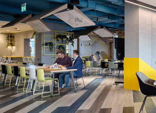 時(shí)尚辦公網(wǎng) 辦公設(shè)計(jì) 設(shè)計(jì)欣賞 靈動(dòng)多變 塞爾維亞tech l05開(kāi)發(fā)部門辦公室創(chuàng)新設(shè)計(jì)欣賞